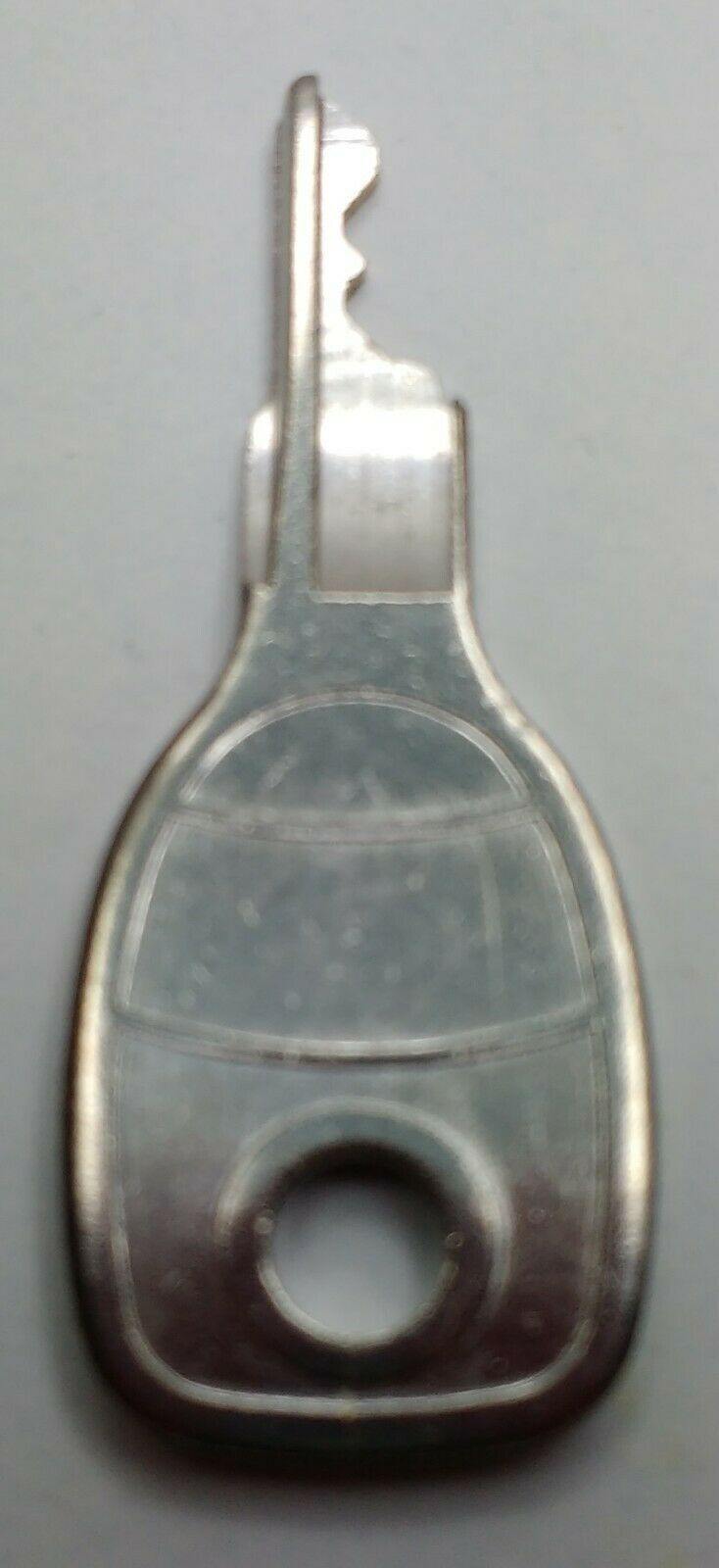 Security Lock And Key To Fit Coupling Integral Maypole Mp80 Or Mp81- Mp478B - Mid-Ulster Rotating Electrics Ltd