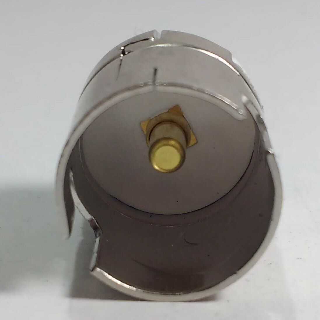 Side Stop Tail Brake Light Bulb Holderba15S 241 317 382 Cargo 170138 - Mid-Ulster Rotating Electrics Ltd