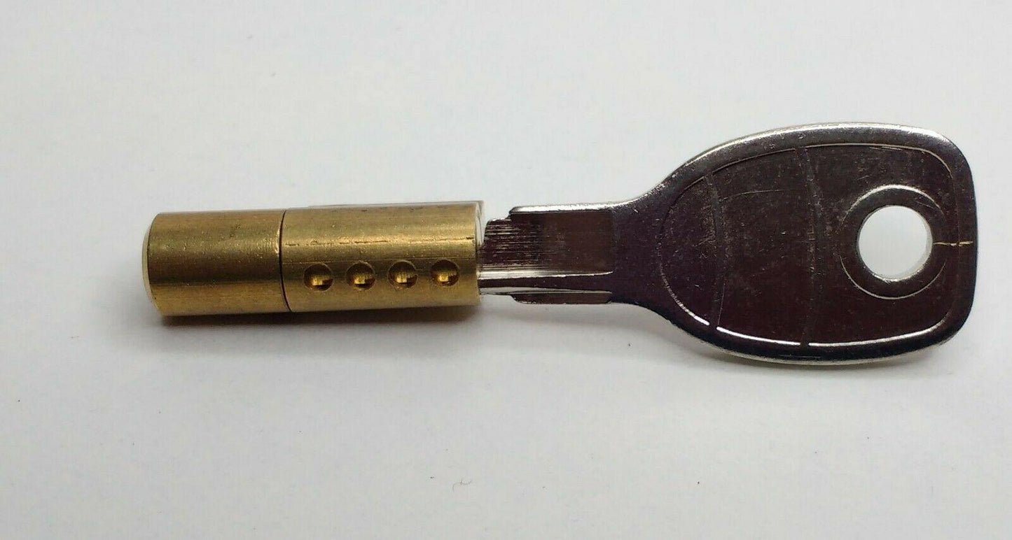 Security Lock And Key To Fit Coupling Integral Maypole Mp80 Or Mp81- Mp478B - Mid-Ulster Rotating Electrics Ltd