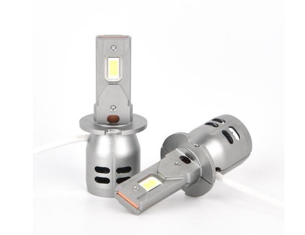 Two car headligh LG5028 bulbs on a white background From LED GLOBAL