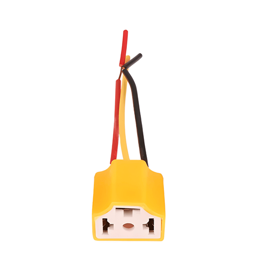 Frontal profile of the MURE H4 socket displaying the standard 3-pin ceramic configuration and pre-stripped wiring leads for plug-and-play setup.