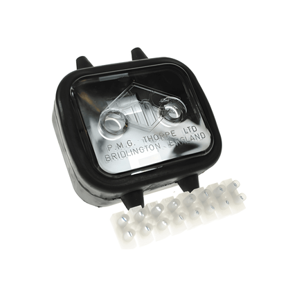 Junction Box 8 Way Trailer Waterproof 12V 24V Dustproof Rubber Clear Cover MP299