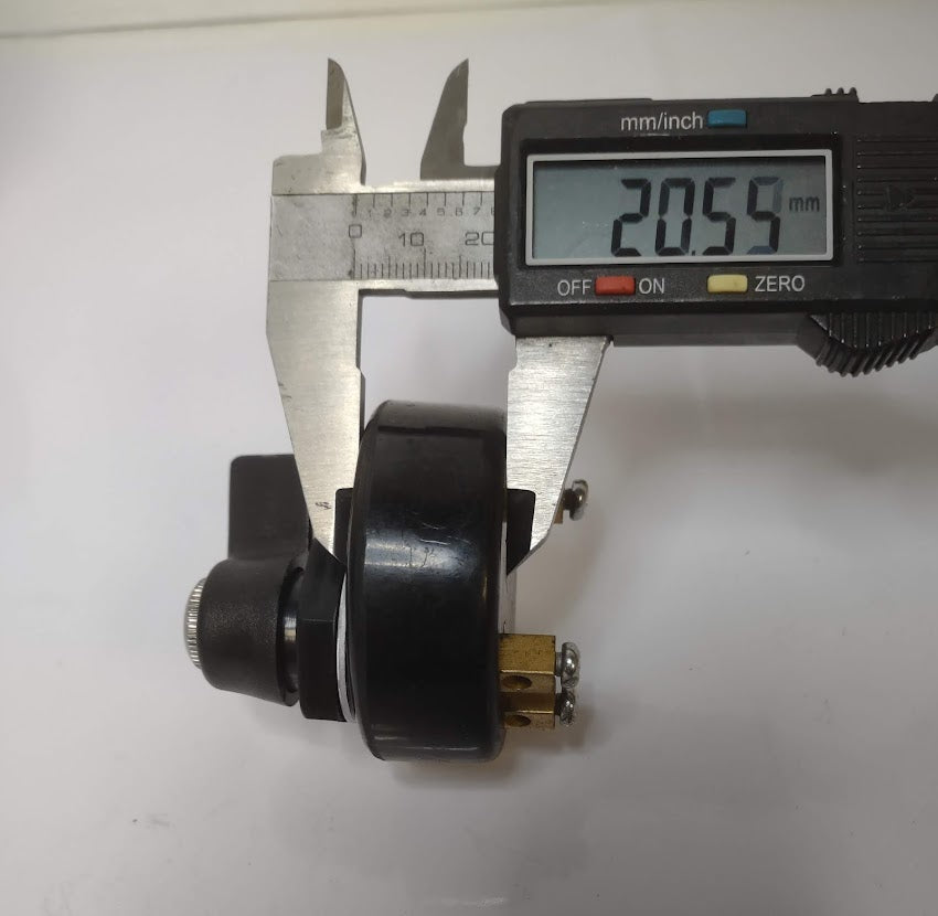 Universal Indicator Switch With Built In Flasher Unit, Illuminates Red When Flashing QTP1710