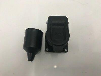 3 Pin Tractor Socket Female 4 Bolt Fix Fits New Holland Mf Ih Cargo 180306 - Mid-Ulster Rotating Electrics Ltd