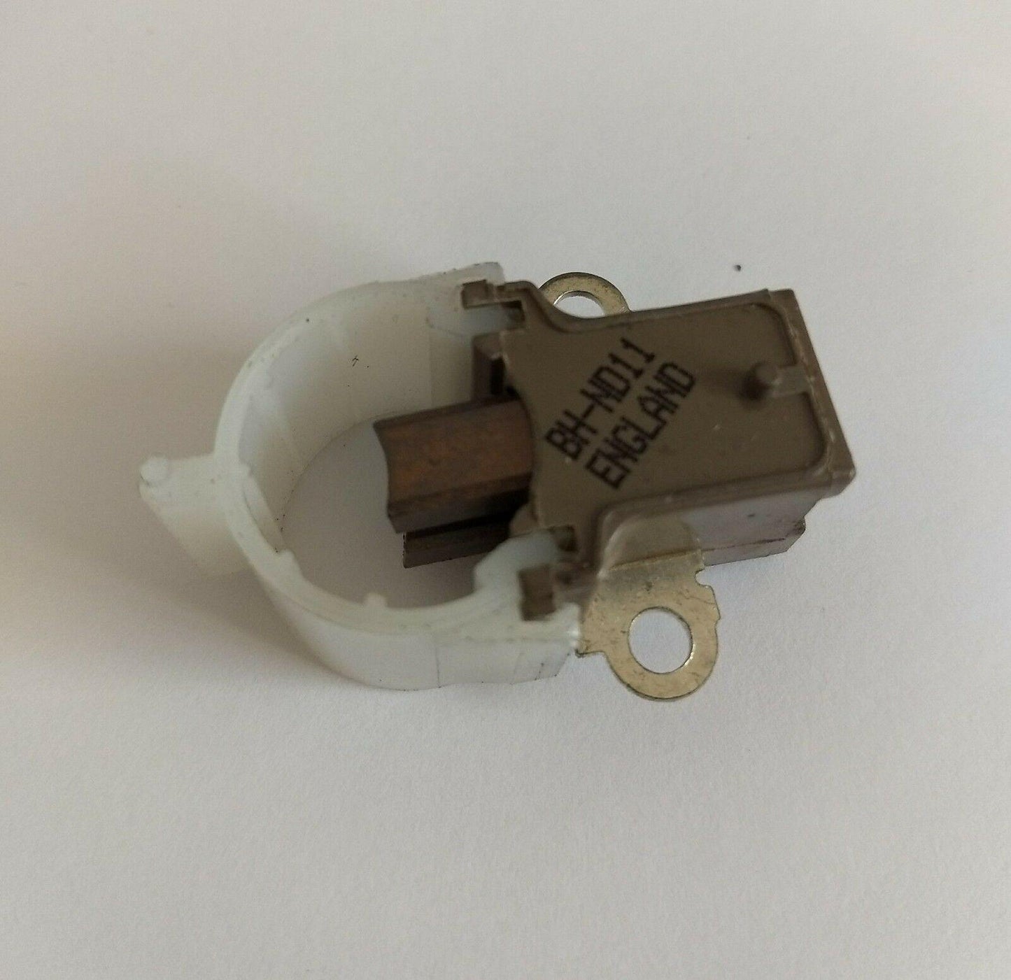 Alternator Brush Box Honda Caterpillar Lexus Toyota Denso Mob 235588 Bh-Nd11 - Mid-Ulster Rotating Electrics Ltd