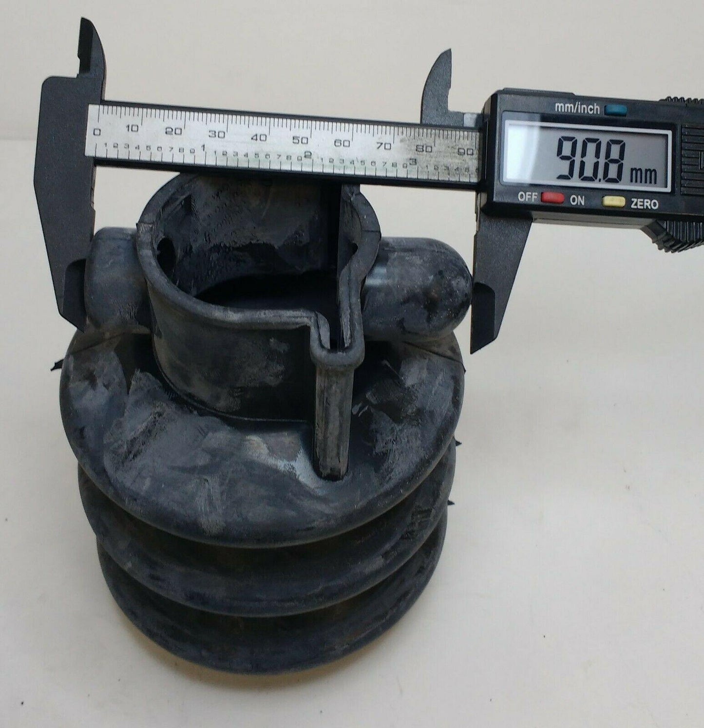Knott Trailer Bellows Hitch Bolt Cover Kf7.5 20 And Kfg13 Kfg30 Maypole Mp2035B - Mid-Ulster Rotating Electrics Ltd