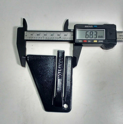 2 X Universal Seat Belt Strap Clip Adjusters Maypole Genuine Grayston Ge16 - Mid-Ulster Rotating Electrics Ltd