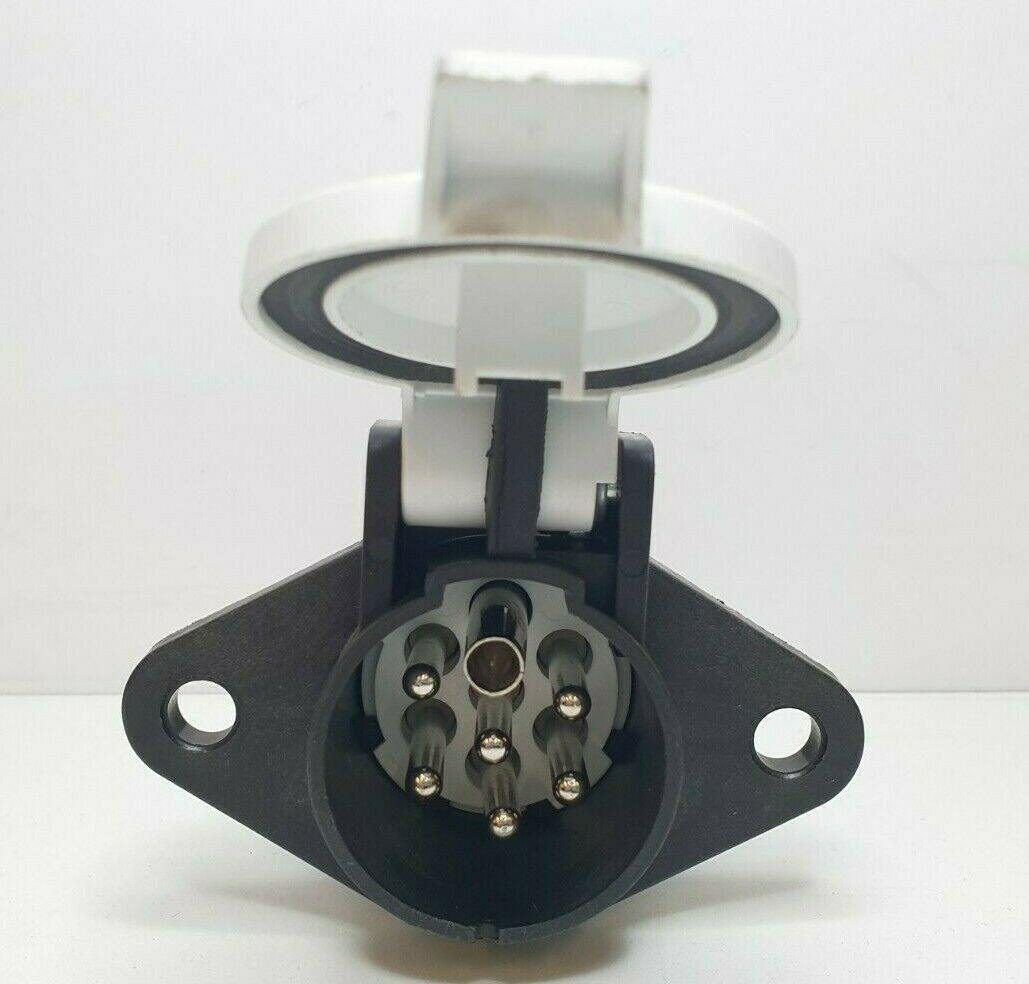 7 Pin Plastic Towing Socket W/Lid & Boot 24S Iso3731 24V Maypole Genuine Mp1265B - Mid-Ulster Rotating Electrics Ltd