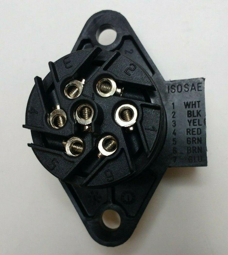 7 Pin Plastic Towing Socket W/Lid & Boot 24V 24N Iso1185 Maypole Genuine Mp1263B - Mid-Ulster Rotating Electrics Ltd