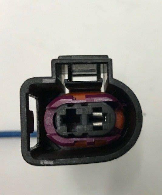 2 Pin Alternator Plug Ford Transit Lin2 Connector 1 Wire Bosch Mure Pl13-Wl1 - Mid-Ulster Rotating Electrics Ltd