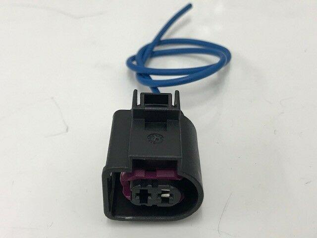 2 Pin Alternator Plug Ford Transit Lin2 Connector 1 Wire Bosch Mure Pl13-Wl1 - Mid-Ulster Rotating Electrics Ltd