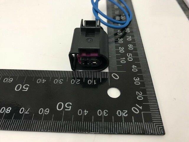 2 Pin Alternator Plug Ford Transit Lin2 Connector 1 Wire Bosch Mure Pl13-Wl1 - Mid-Ulster Rotating Electrics Ltd