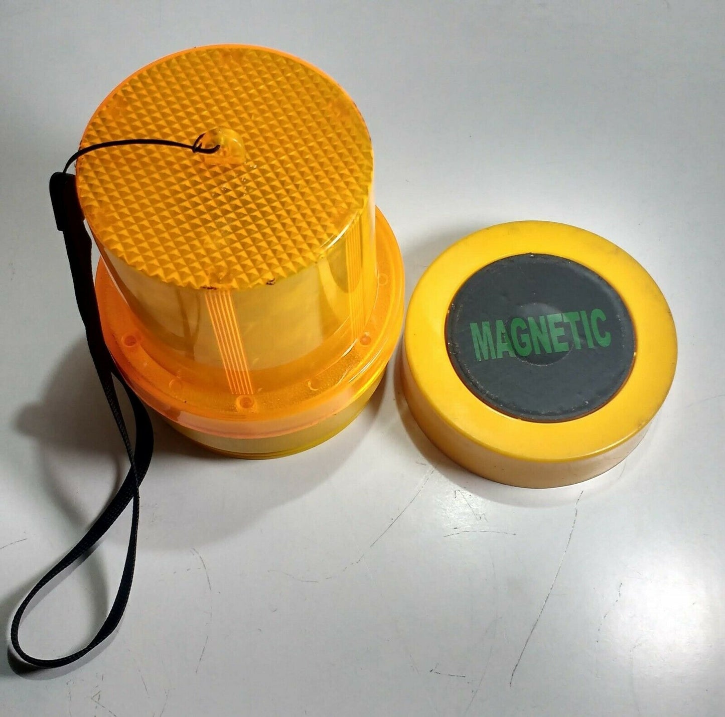 Magnetic Mount Beacon Amber Led Flasher D Cell Battery Powered Cargo 172253 - Mid-Ulster Rotating Electrics Ltd