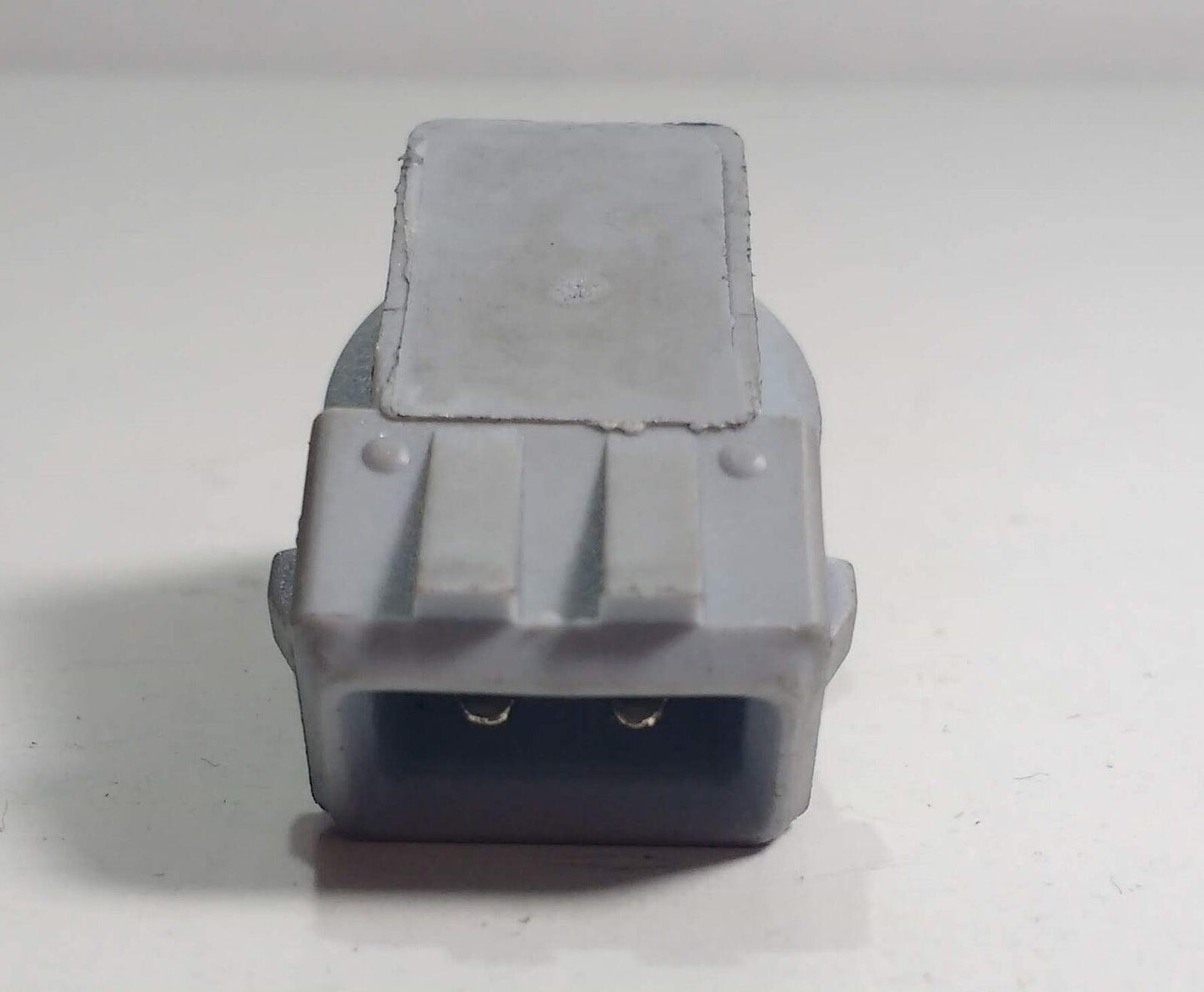 501 Bulb Holder 90Ï¿½ Angle For Side Repeater Lights Universal Cargo 12V 170763 - Mid-Ulster Rotating Electrics Ltd