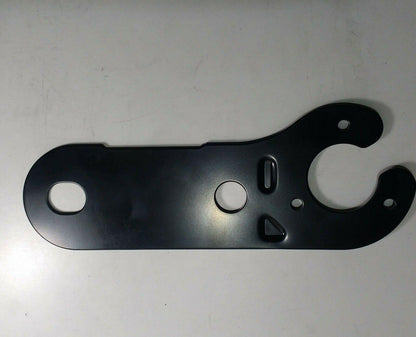 7 Pin & 13 Pin Socket Towing Bracket 12N 12S 2mm Mounting Plate Maypole Mp86B - Mid-Ulster Rotating Electrics Ltd