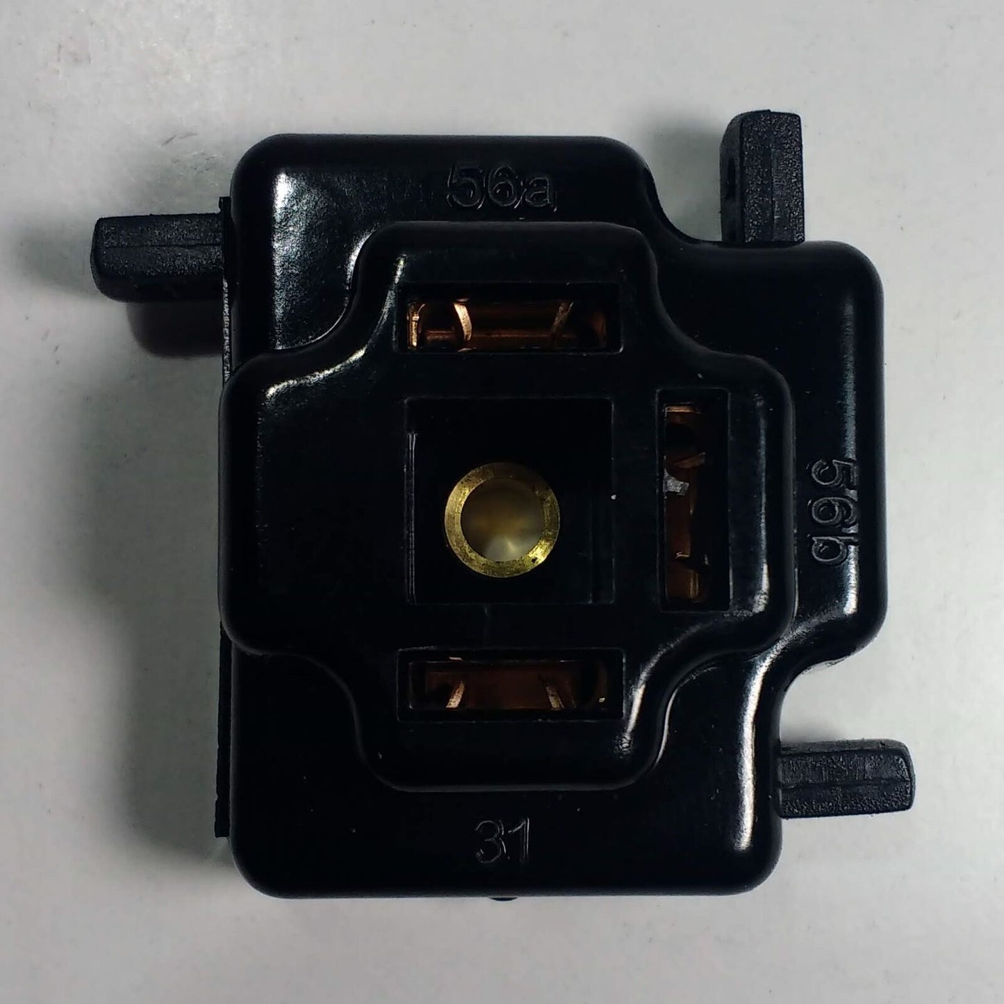 H4 Car Bulb Holder Headlamp Headlight Repair Plug With Snap Locks Cargo 170964 - Mid-Ulster Rotating Electrics Ltd