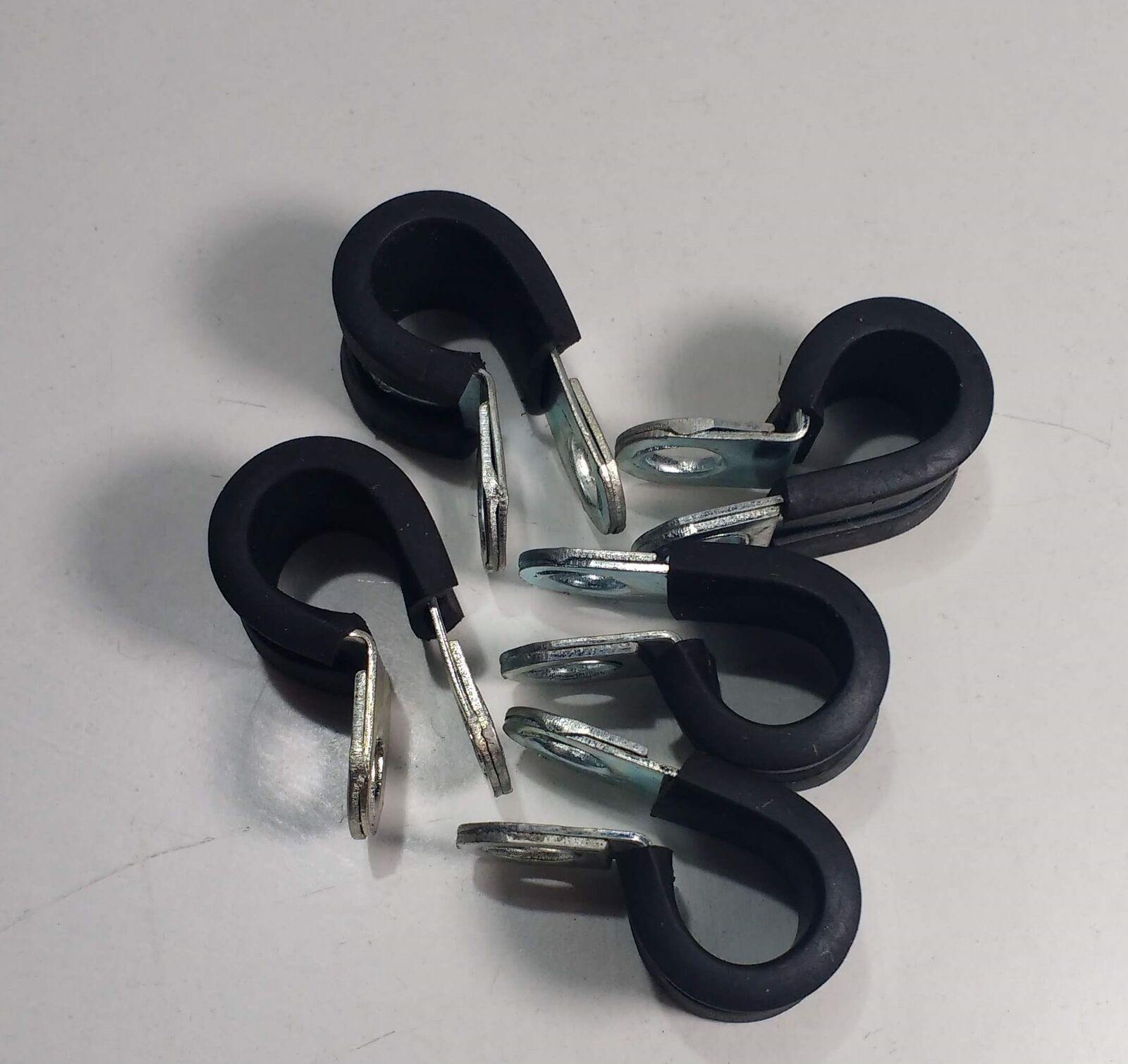 5 X Rubber Lined P Clip Black Size 5 Cable Pipe Wire 4.8Mm Pclip C-Tie Crlpc1 - Mid-Ulster Rotating Electrics Ltd